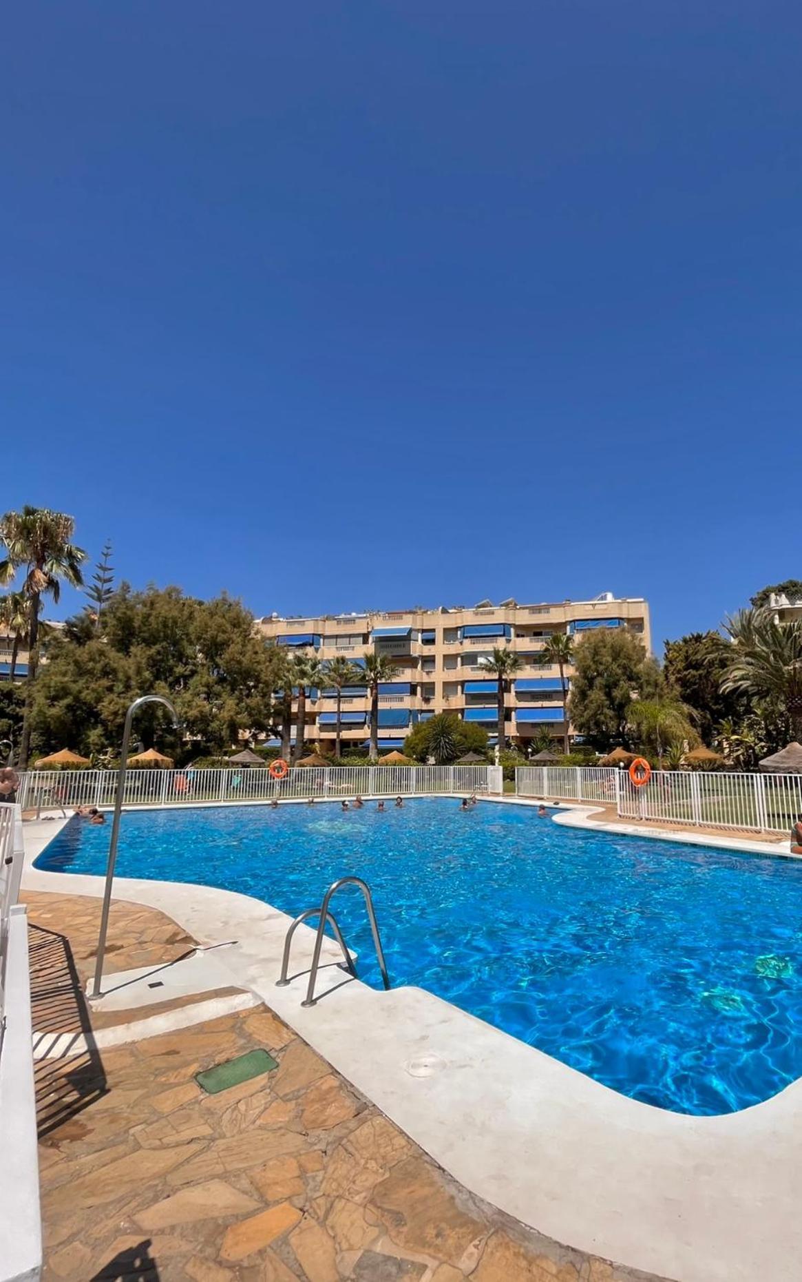 Costalago Beach Torremolinos Eksteriør bilde